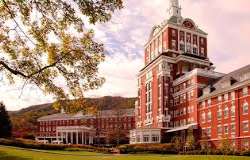 On July 2, 1901, a fire started in the pastry shop On July 2, 1901, a fire started in the pastry shop which ended up burning down the entire resort. There weren't any serious injuries or accidents, as